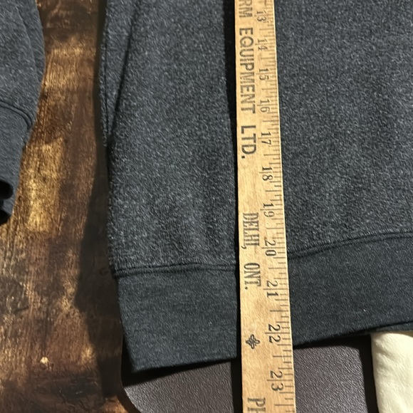 Revolve Wildfox Y2K style graphic crewneck sweatshirt 🌞 - Picture 10 of 11